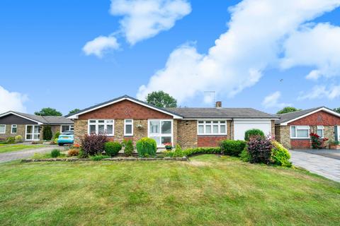 Franklands Way, Burgess Hill, RH15 3 bed detached bungalow for sale