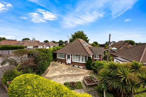 Mill Road, Burgess Hill, RH15 4 bed chalet for sale
