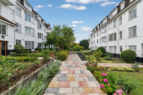 Streatham Hill, London SW2 2 bed flat for sale