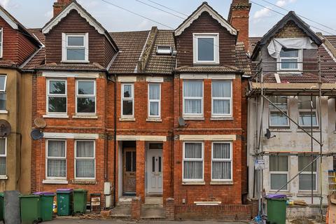 Radnor Park Road, Folkestone, CT19 4 bed terraced house for sale