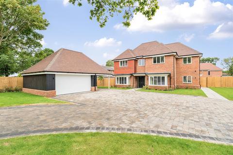 Brook Avenue, Southampton SO31 5 bed detached house for sale