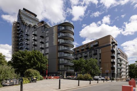 Binnacle House, Cobblestone Square... 2 bed apartment for sale