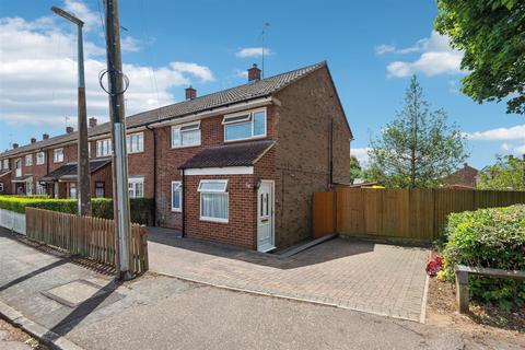 Collenswood Road, Stevenage SG2 3 bed end of terrace house for sale