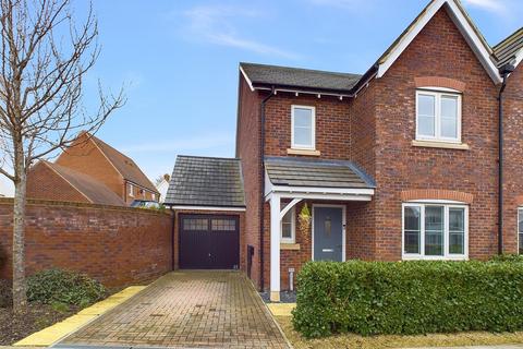 Tawny Close, Hardwicke, Gloucester 4 bed semi
