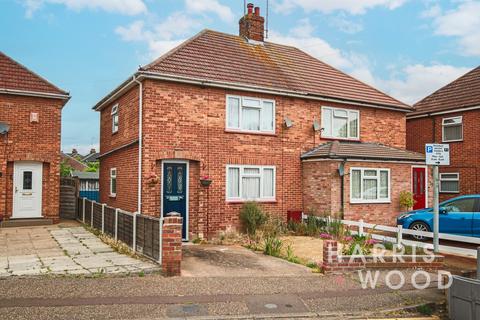 Causton Road, Colchester, Essex, CO1 3 bed semi