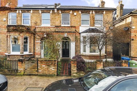Elsie Road, East Dulwich, Southwark... 4 bed semi