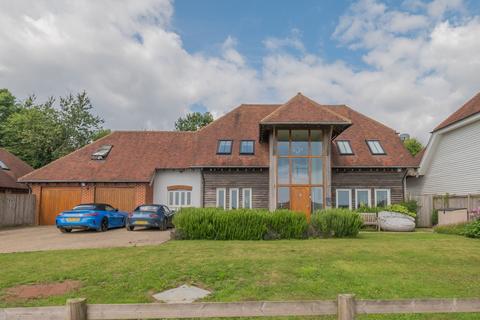 Gibraltar Lane, Folkestone, CT18 6 bed detached house for sale