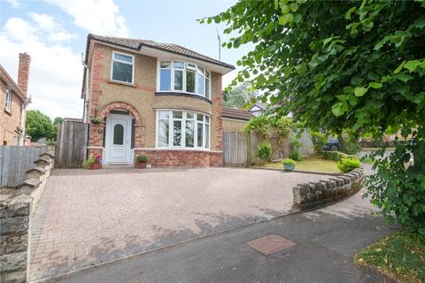 Bowood Road, Wiltshire SN1 3 bed detached house for sale