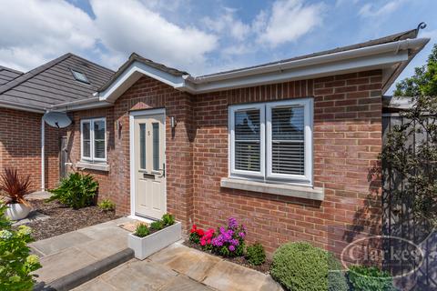 Henry Joy Close, Bournemouth, Dorset 2 bed bungalow for sale