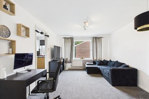 Ladygrove, Croydon 1 bed flat for sale