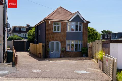 Milcote Avenue, Hove 4 bed detached house for sale
