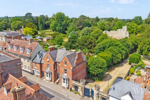 High Street, Wallingford, OX10 4 bed semi