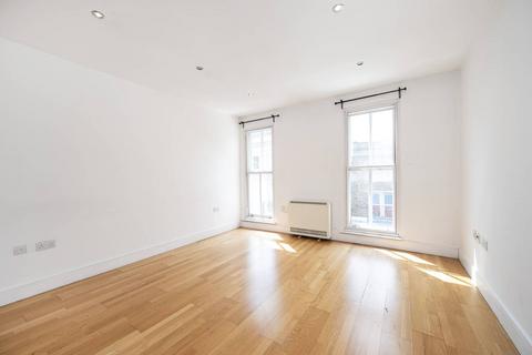 Kingsland Passage, Dalston, London, E8 1 bed flat for sale