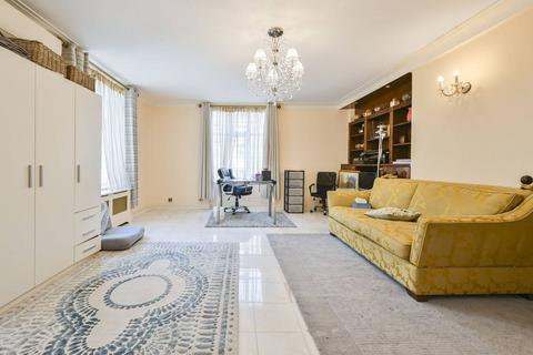 Fursecroft, Marylebone, London, W1H 3 bed flat for sale