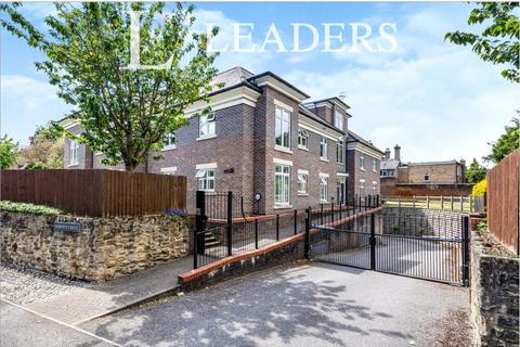 Herons Crest, Cross Lanes, Guildford 2 bed apartment for sale