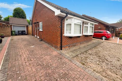 Alice Close, Warwickshire CV12 2 bed bungalow for sale