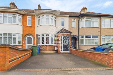 Grange Road, Aveley, South Ockendon... 3 bed terraced house for sale