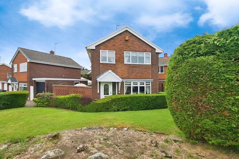 Ffordd Meirionydd, Rhosddu, Wrexham... 3 bed detached house for sale
