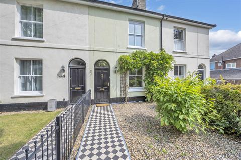 York Road, Bury St. Edmunds 2 bed terraced house for sale