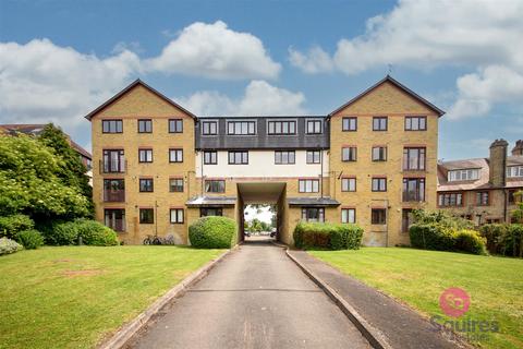 Nether Street, London 3 bed flat for sale