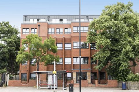 High Street, Feltham TW13 2 bed flat for sale