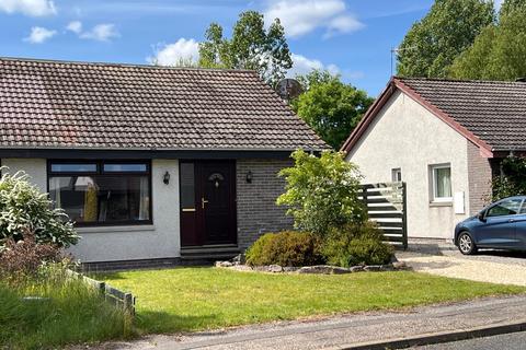 2 bedroom semi-detached bungalow for sale