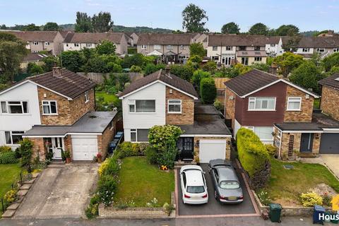 Beech Avenue, Lane End, HP14 3EQ 4 bed detached house for sale