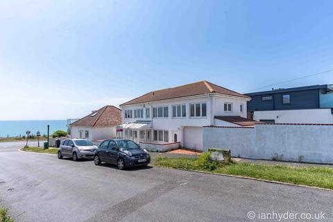 Marine Drive, Rottingdean BN2 3 bed detached house for sale