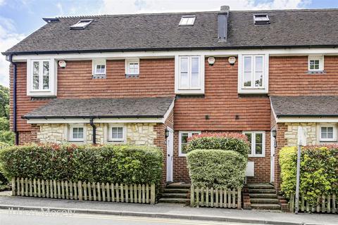 Hosey Hill, Westerham TN16 3 bed terraced house for sale