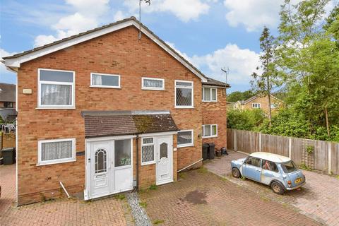 Washford Farm Road, Ashford TN23 2 bed terraced house for sale