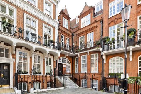 Kensington Court, London W8 2 bed flat for sale