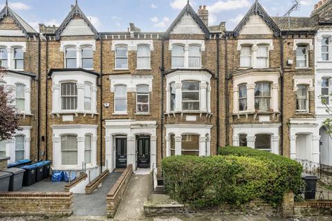 Buckley Road, London NW6 2 bed flat for sale