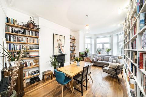 Chichele Road, London NW2 2 bed flat for sale