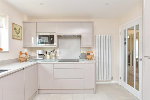 Fairacre, Broadstairs, Kent 3 bed semi
