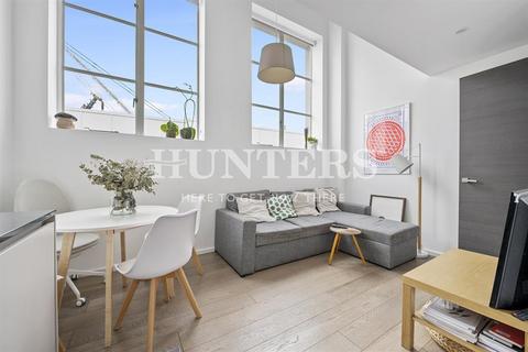 Canterbury Road, Maida Vale, London, NW6 2 bed flat for sale