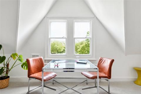 Endymion Road, London, N4 1 bed apartment for sale