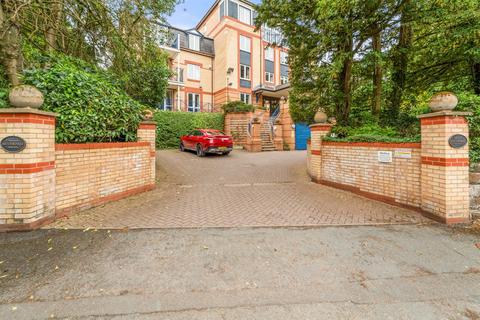 Silverdale, Racefield Road, Altrincham 2 bed apartment for sale