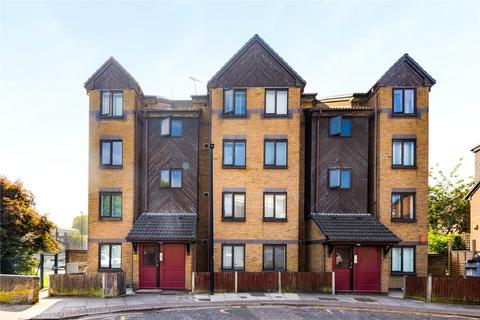 Dewberry Street, Poplar, London, E14 1 bed flat for sale
