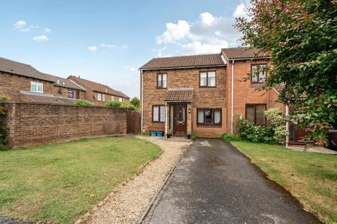 Kidlington,  Oxfordshire,  OX5 3 bed semi