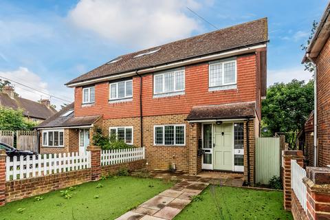 The Mead, Priors Way, Cowden, Edenbridge 3 bed semi