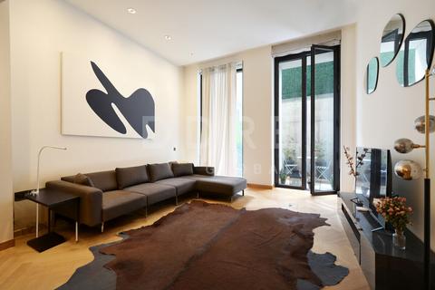 Kensington Road, London, W8 2 bed apartment for sale