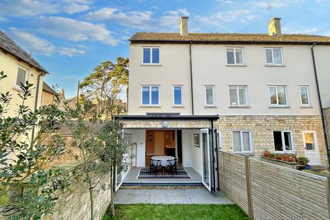 Warrenne Keep, St. Peters View... 3 bed townhouse for sale