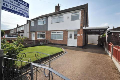 12 Falmouth Road, Irlam M44 6EJ 3 bed semi