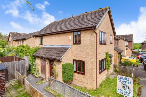 Teazlewood Park, Leatherhead KT22 1 bed end of terrace house for sale