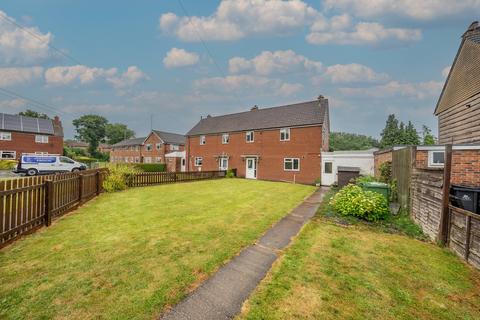 Manor Road, Lydney 3 bed semi