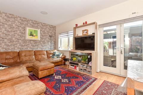 Churchill Avenue, Basildon, Essex 4 bed townhouse for sale