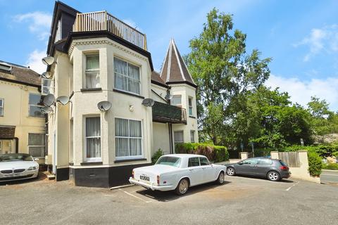 Surrey Road, Bournemouth, BH4 1 bed apartment for sale