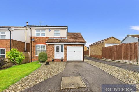 East Carr, Cayton, Scarborough 3 bed detached house for sale