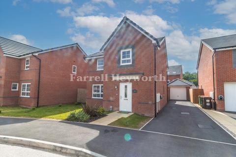 Cheltenham Crescent, Preston PR4 4 bed detached house for sale