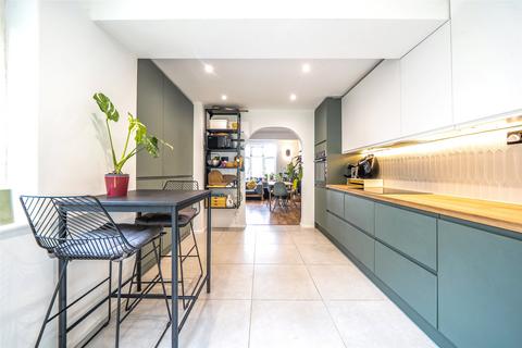 Middleton Road, Morden SM4 3 bed terraced house for sale